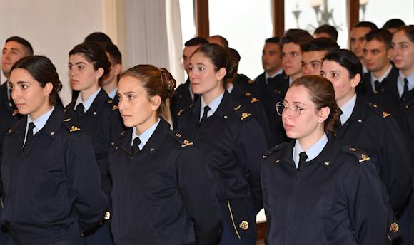 Accademia Aeronautica consegnati i gradi di sottotenente agli